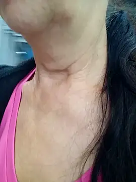 Celine_Faer1 Adlı Modelin Canlı XXX Sohbeti