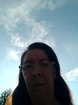 Celine_Faer1: διαδικτυακό σόου στην κάμερα