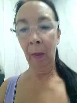 Czat XXX na żywo – Celine_Faer1