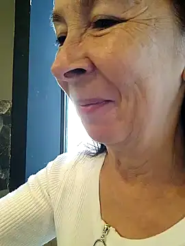 Онлайн чат XXX Celine_Faer1