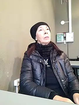 Celine_Faer1's Live XXX Chat