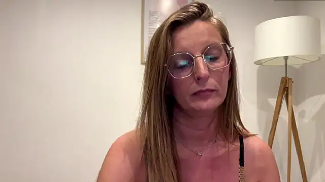 Chat XXX en directo de HornyJudith