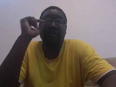 Show modela afrocamshooter na web-kameri