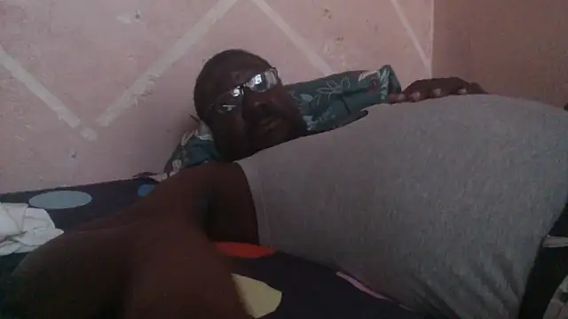 afrocamshooter webkamerás műsora