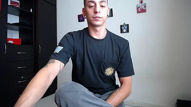 xxxmethodic Adlı Modelin Web Kamerası Şovu