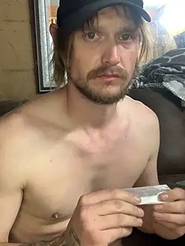 Midwestalpha webkamerás műsora