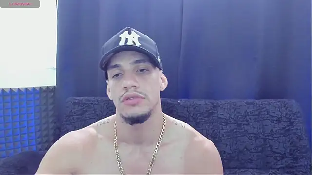 Czat XXX na żywo – jhonnysnow17