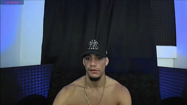 jhonnysnow17 Show Webcam