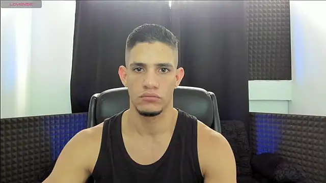 jhonnysnow17 Adlı Modelin Web Kamerası Şovu