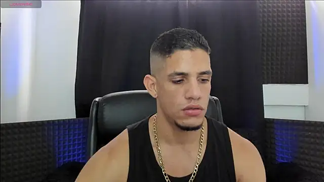 jhonnysnow17 Show in webcam