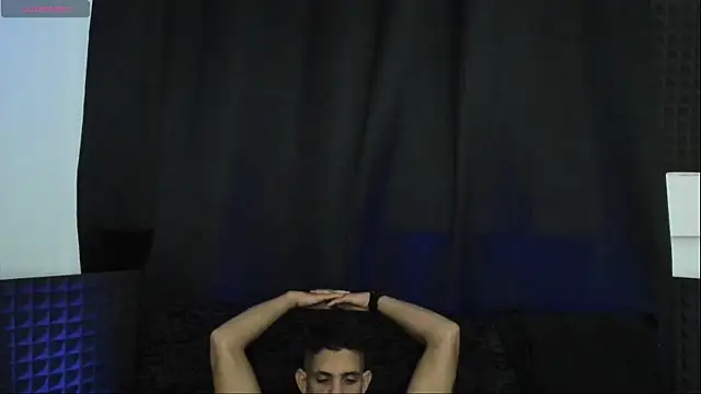 jhonnysnow17 Show Webcam