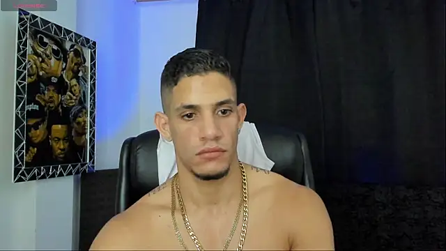 jhonnysnow17 网络视讯表演