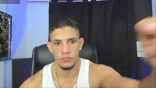 Show de jhonnysnow17 na webcam