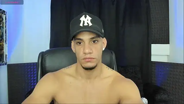 jhonnysnow17 webcam show