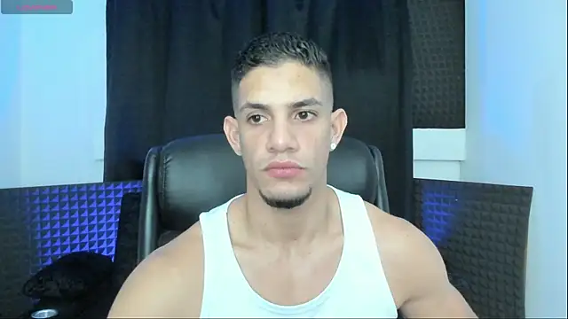 jhonnysnow17 Show in webcam