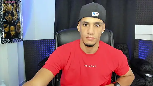 jhonnysnow17 webcam show