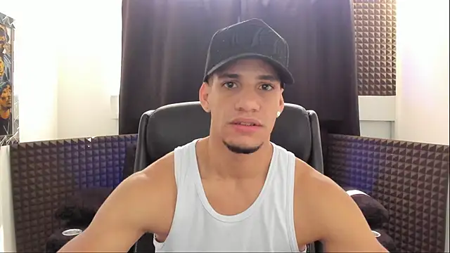 jhonnysnow17 Adlı Modelin Web Kamerası Şovu