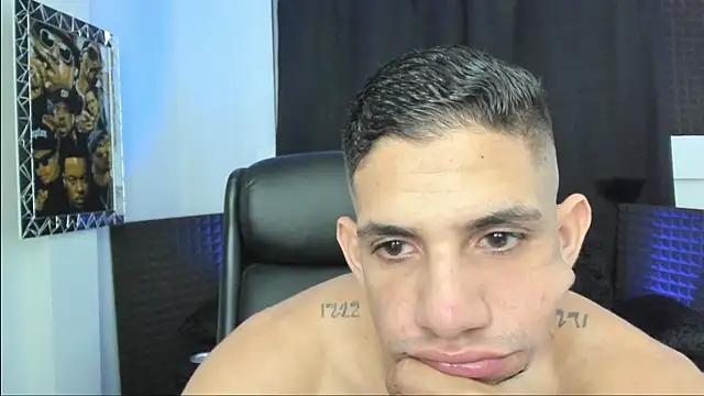 jhonnysnow17 Pertunjukan Webcam