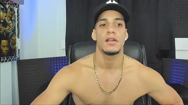 jhonnysnow17 webcam show