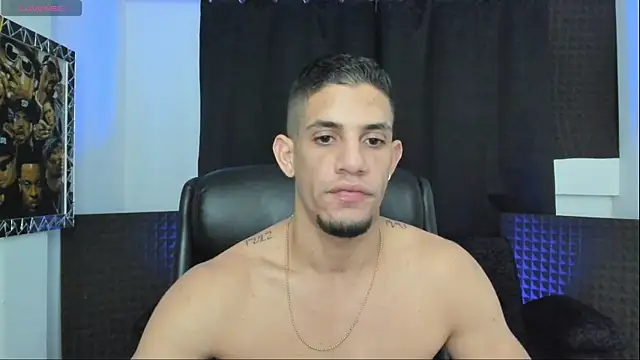 jhonnysnow17 Adlı Modelin Web Kamerası Şovu