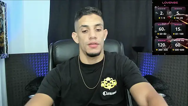 Show modela jhonnysnow17 na web-kameri