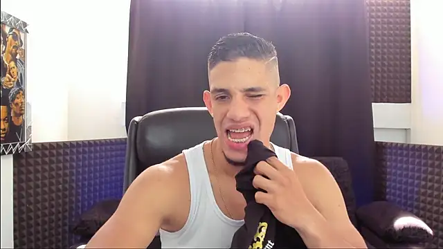 jhonnysnow17: διαδικτυακό σόου στην κάμερα