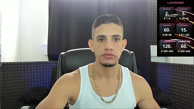 Show modela jhonnysnow17 na web-kameri
