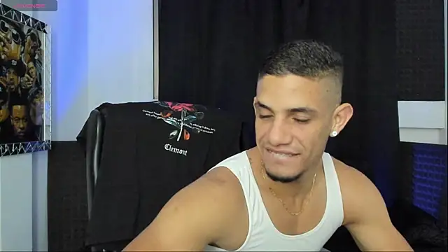 jhonnysnow17's Webcam Show