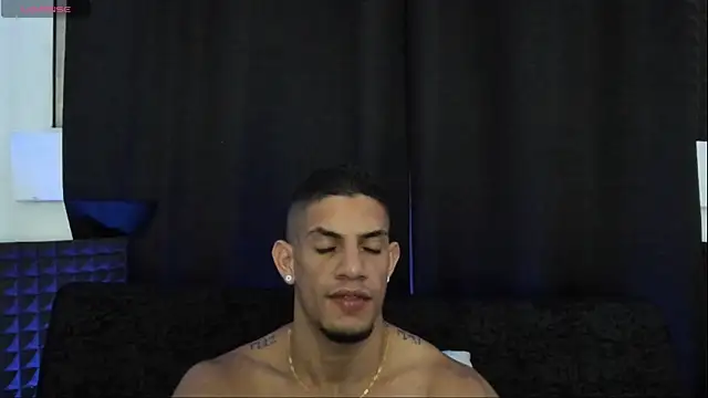 jhonnysnow17 Show Webcam