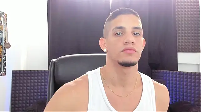 jhonnysnow17's Webcam Show