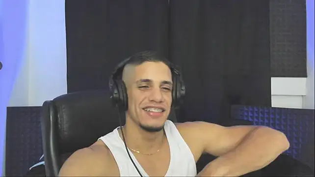 jhonnysnow17's Webcam Show