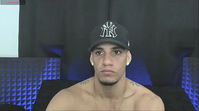 jhonnysnow17's Webcam Show