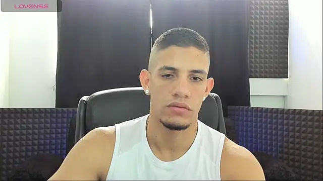 jhonnysnow17's Webcam Show