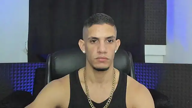 jhonnysnow17 Show in webcam
