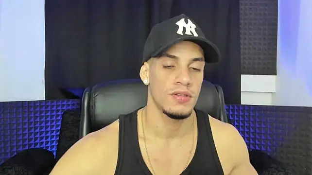 jhonnysnow17 网络视讯表演