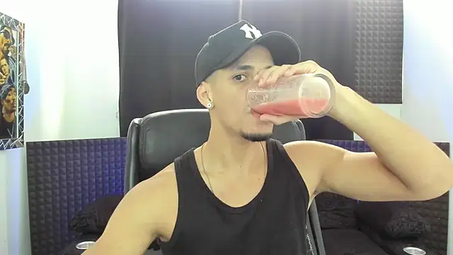 jhonnysnow17 – webcam-show