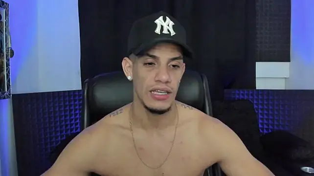jhonnysnow17's Webcam Show
