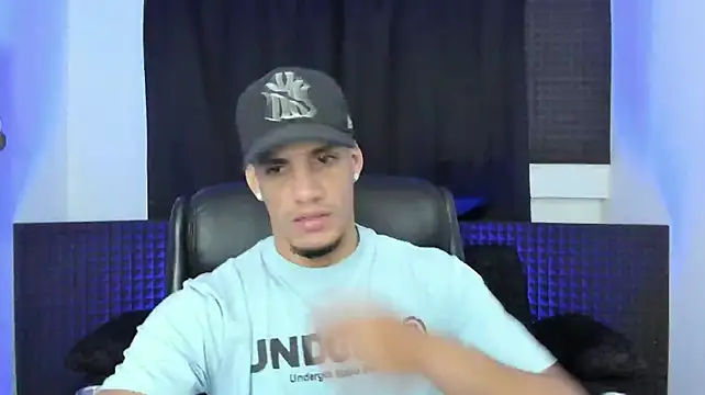 jhonnysnow17 Show Webcam