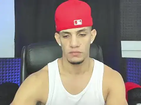 jhonnysnow17 Show in webcam