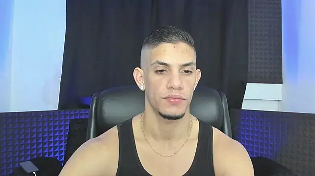 jhonnysnow17 Webcam show