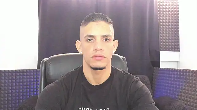 jhonnysnow17 Webcam-Show