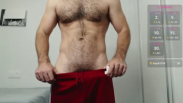 cutehairymacho: διαδικτυακό σόου στην κάμερα