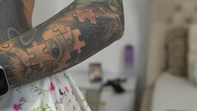 חדר צ'אט בשידור חי של TiffanyMaze