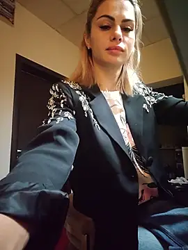 TiffanyMaze Live XXX-Chat