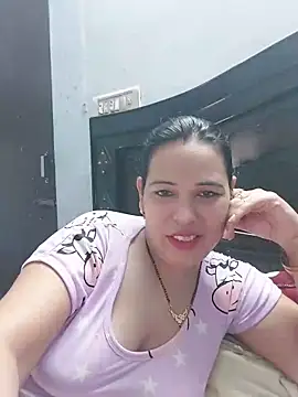 Pertunjukan Kamera Web Poojabhabi101