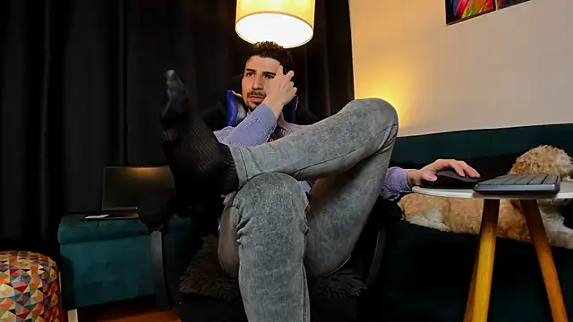 LiamCossio_ Шоу с уебкамера