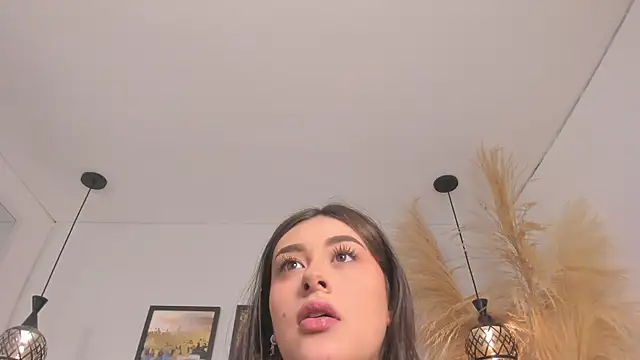 cute__cherry_'s Live XXX Chat
