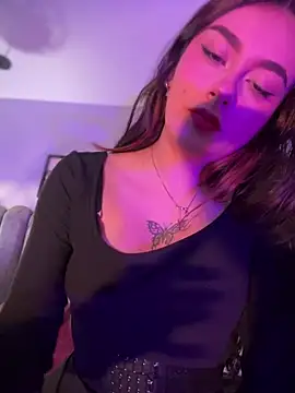 cute__cherry_'s Live XXX Chat