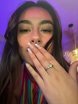 cute__cherry_'s Live XXX Chat