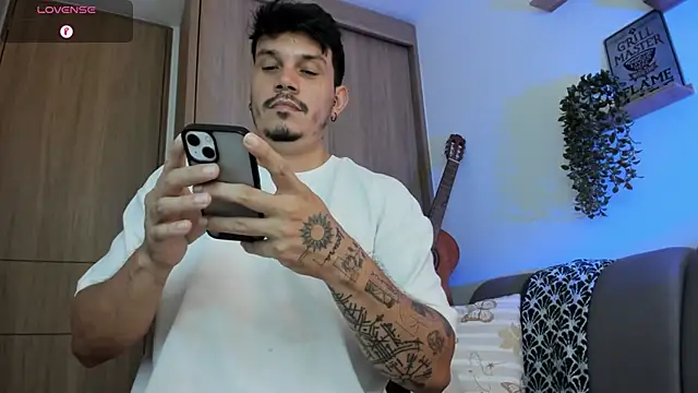 alejandro_stark – webcam-show